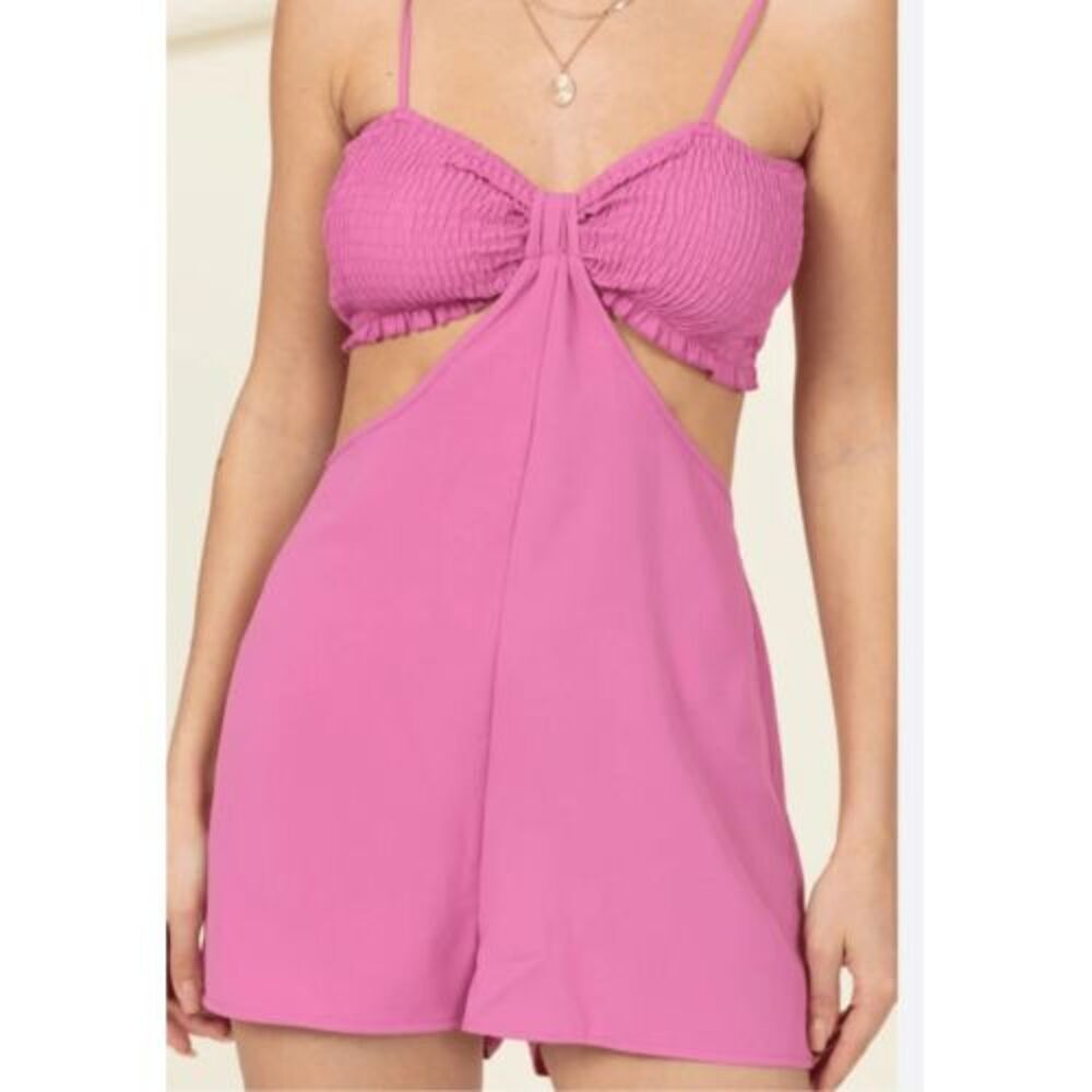 Big Water Blue Sky Cut Out Waist Romper Smocked Top Pink Size M NWT